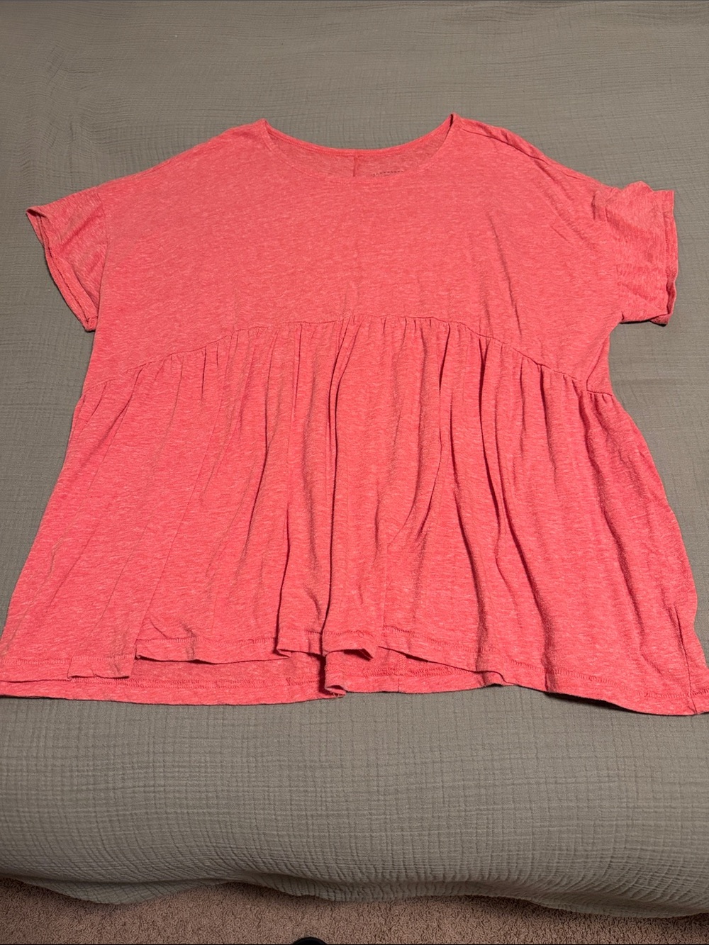 Anthro Women’s Flutter Hem Tunic Top in Coral Pink